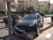 صور: إصابة طفيفة بحادث طرق بين مركبتين وسط مدينة يافا 